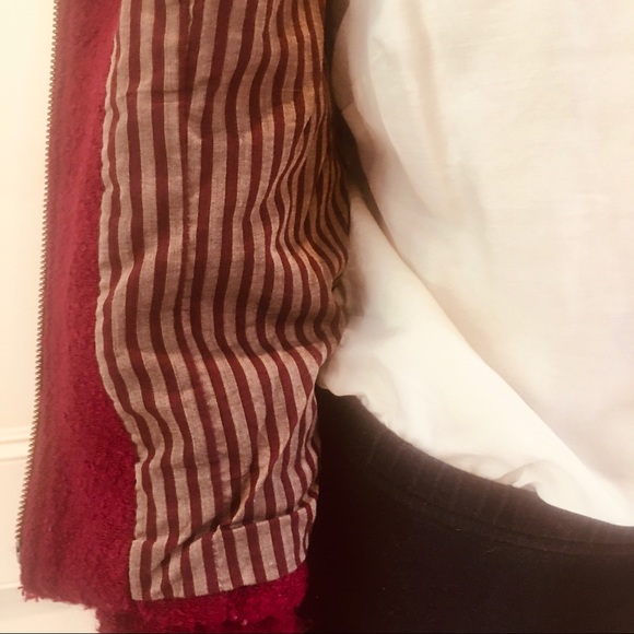 CAbi Wool Boucle Throw Jacket - Picture 7 of 7